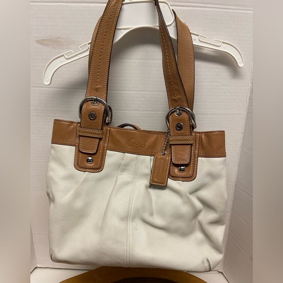 COACH Y2K All Leather Zippered Top Shoulder Tote - Picture 1 of 15